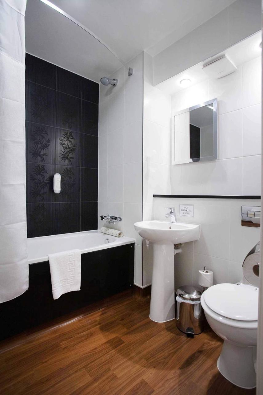 Отель The White Lady Wetherspoon 3*