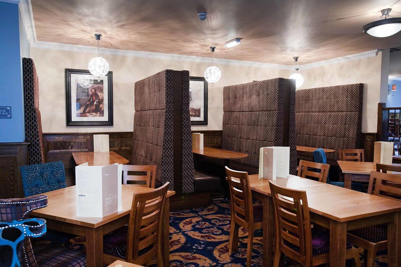 Отель The White Lady Wetherspoon